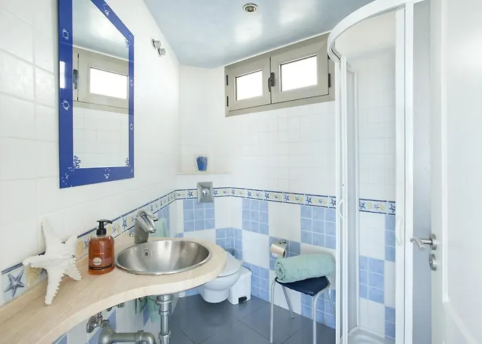 Magnifics With Sea View By Js Apartment