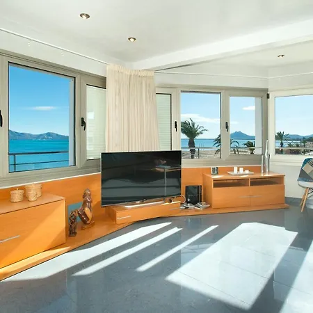 Apartment Magnifics With Sea View By Js Port de Pollenca