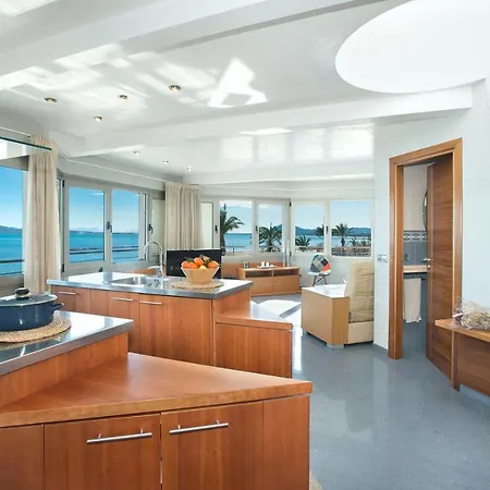 Magnifics With Sea View By Js 公寓 *